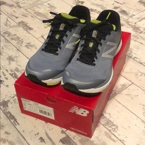 New Balance 880 Running Shoes - Size 11 D